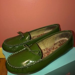 Lands’ End Green Loafer